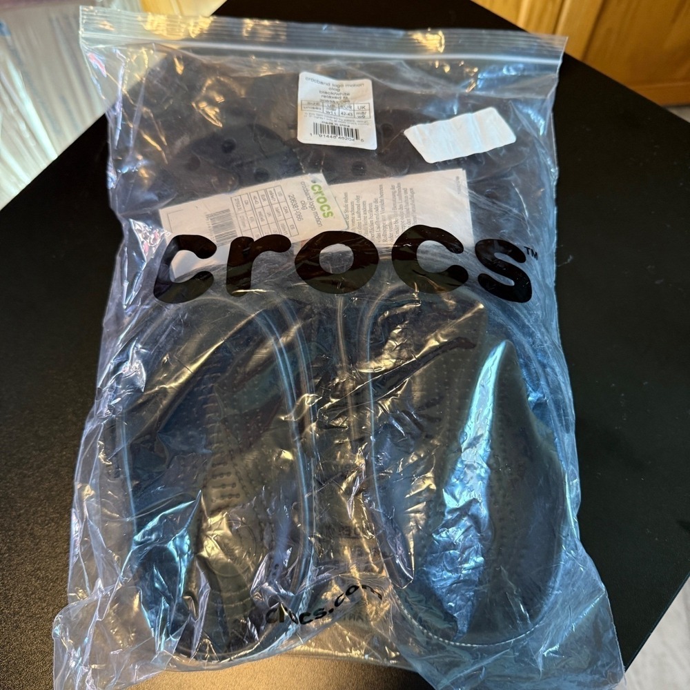 Crocs Crocband Logo Motion Clog Black‎ White Mens 9 Womens 11 Shoes NEW - Picture 5 of 9